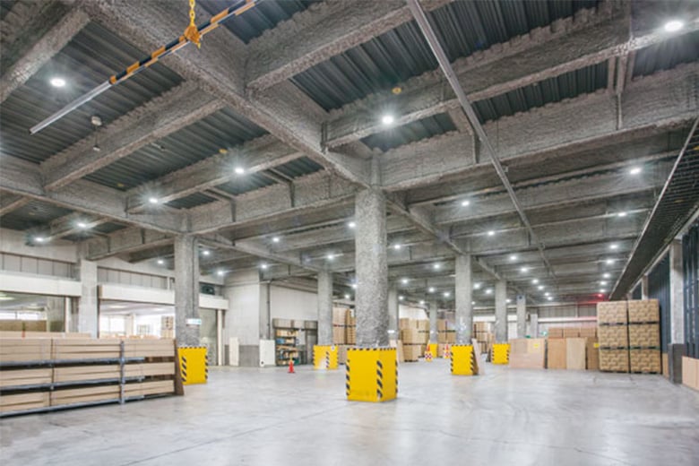 レディオック LEDアイランプ E39口金形/岩崎電気株式会社