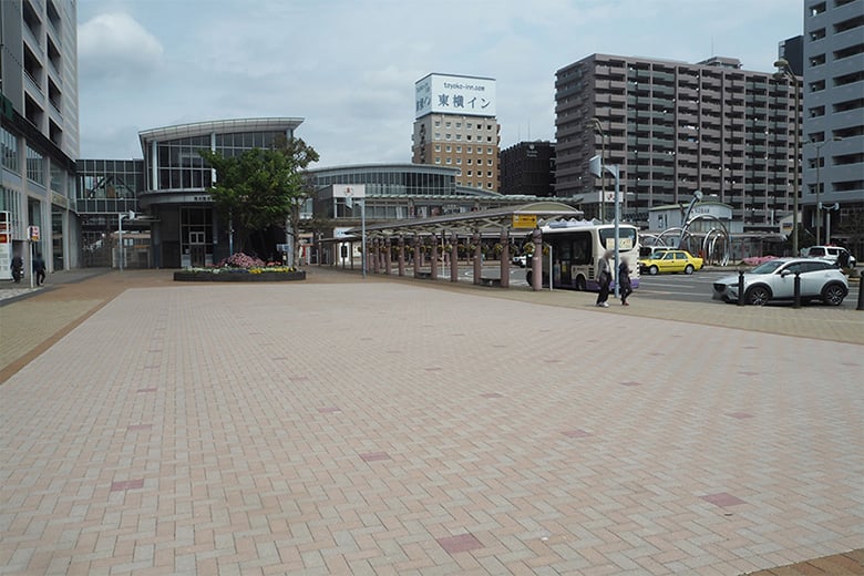 舗装ブロック【しっとり】/株式会社イワタ