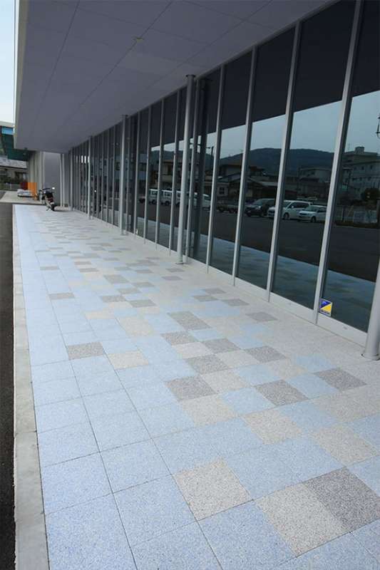 遮熱低熱平板【アースクルー25】/株式会社イワタ [株式会社イワタ]