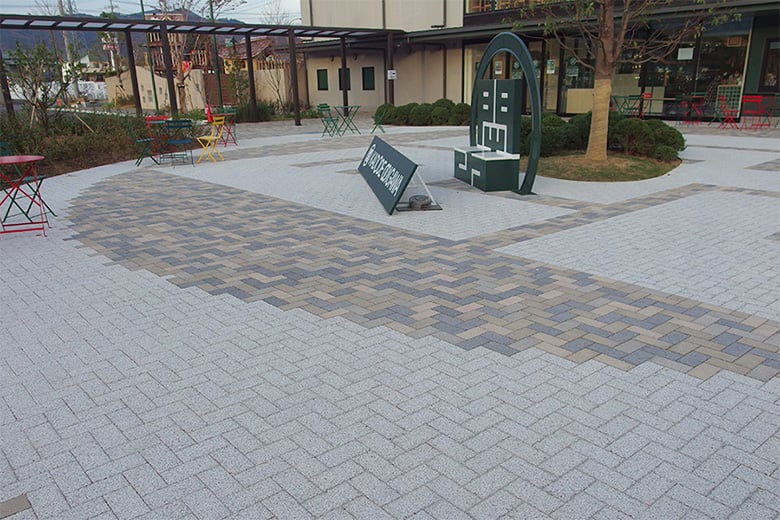 舗装ブロック【トアラ】/株式会社イワタ