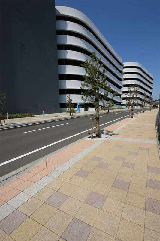 舗装ブロック【カルマ】/株式会社イワタ