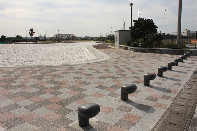 舗装ブロック【カルマ】/株式会社イワタ