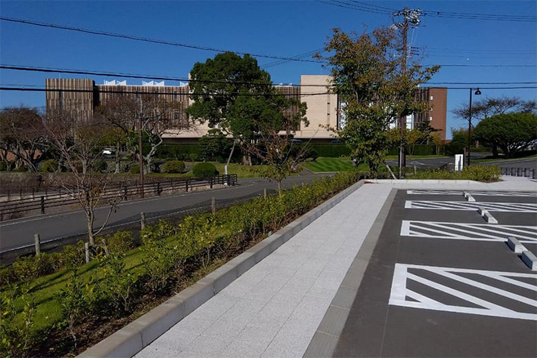 舗装ブロック【パルテ】/株式会社イワタ