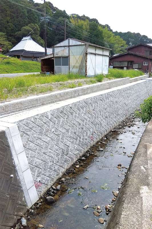 スプリットン天城/株式会社イワタ