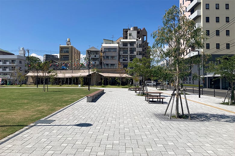 舗装ブロック【アースクルーSLIT】