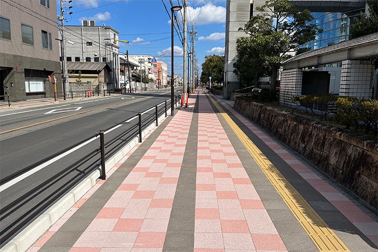 舗装ブロック【Reviveスリット】