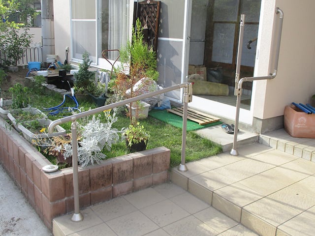 屋外手すりコートシリーズ (はね上げ手すり)