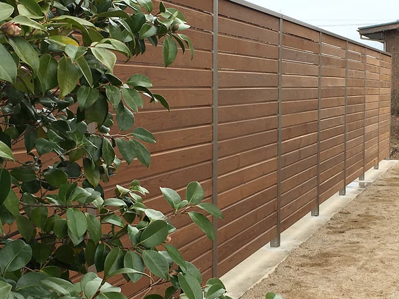 E&apos;s-WOOD 外構材(ウッドデッキ・ルーバー・フェンス)