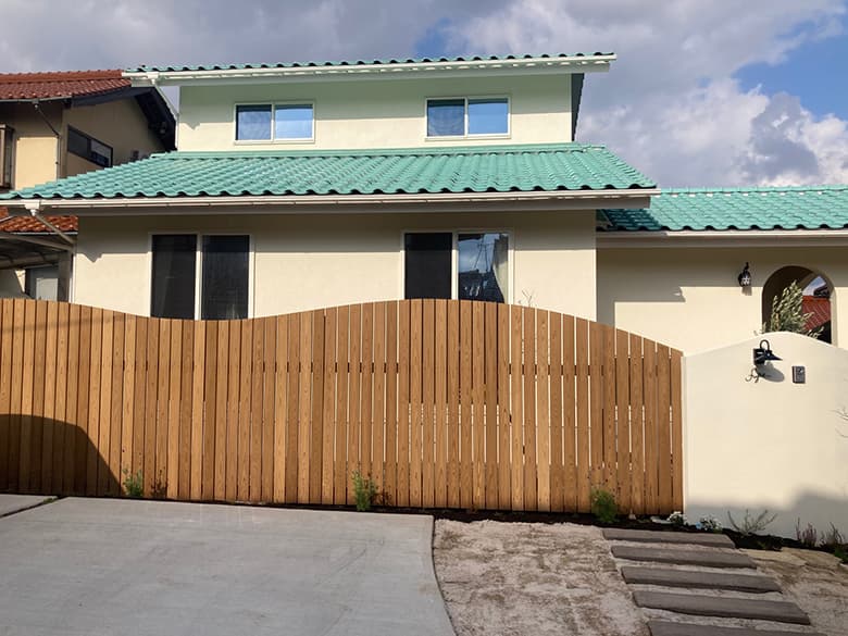 E&apos;s-WOOD 外構材(ウッドデッキ・ルーバー・フェンス)