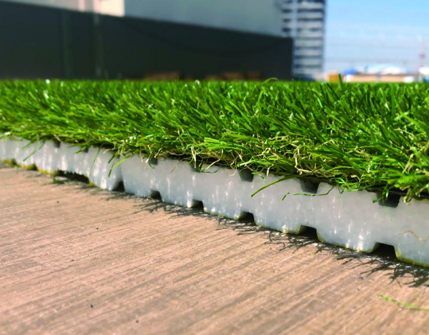 商業施設等の屋上向け人工芝+アンダーマット