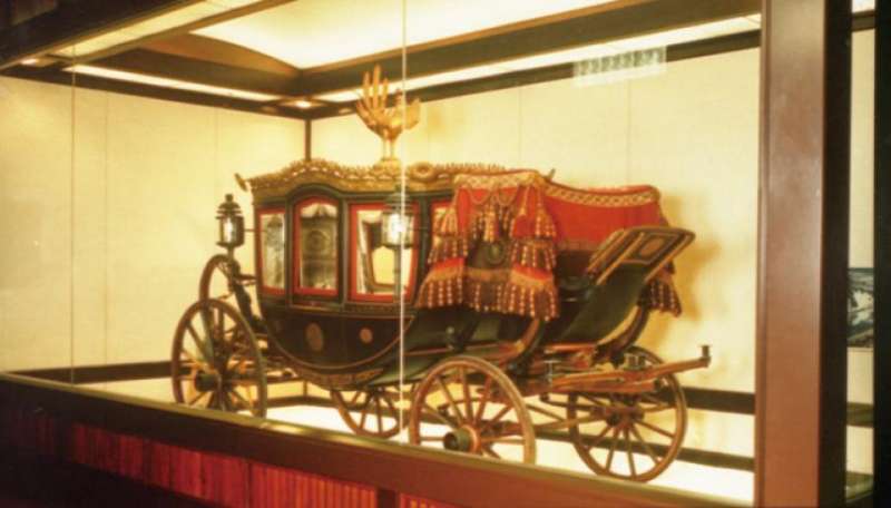 ニューヒューミライト