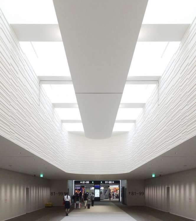 不燃意匠内装材 タイカライトウッド/日本インシュレーション株式会社