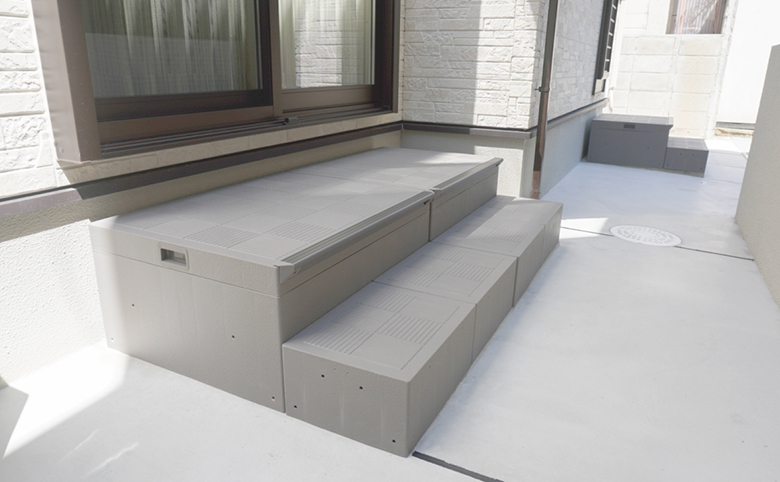 ハウスステップ