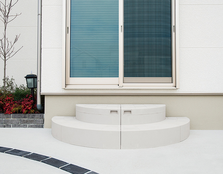 ハウスステップ