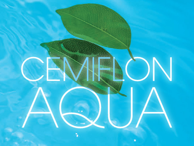 セミフロンアクア