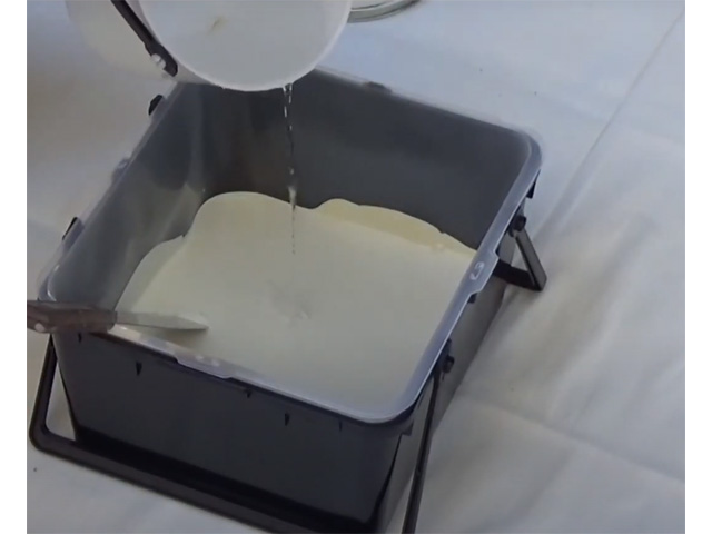 スダースコート・セミクリーンコート