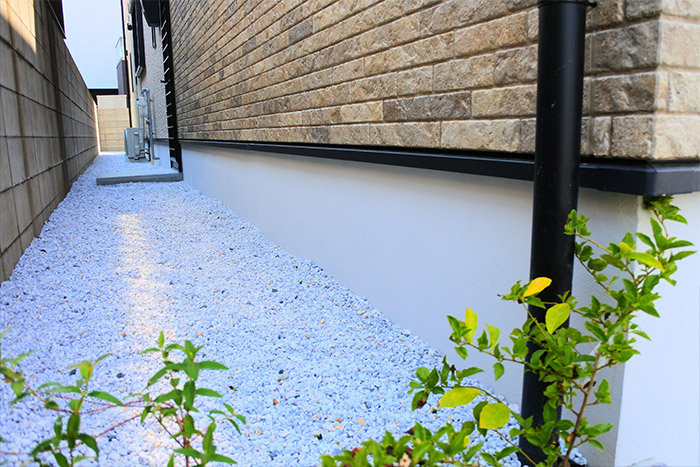 住宅基礎の化粧防汚保護材 無機質系『基礎まもーる』