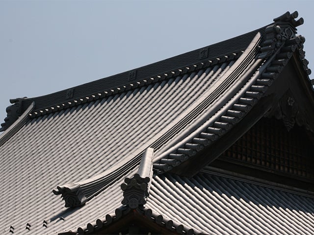 万葉(一体型本葺き瓦)