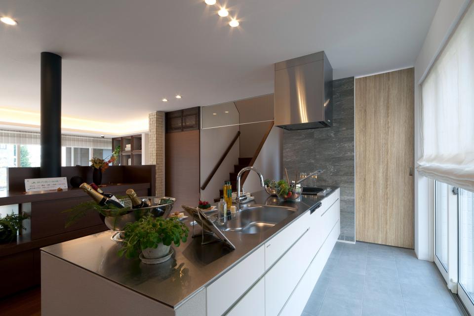 【エヌセンス Nsense】