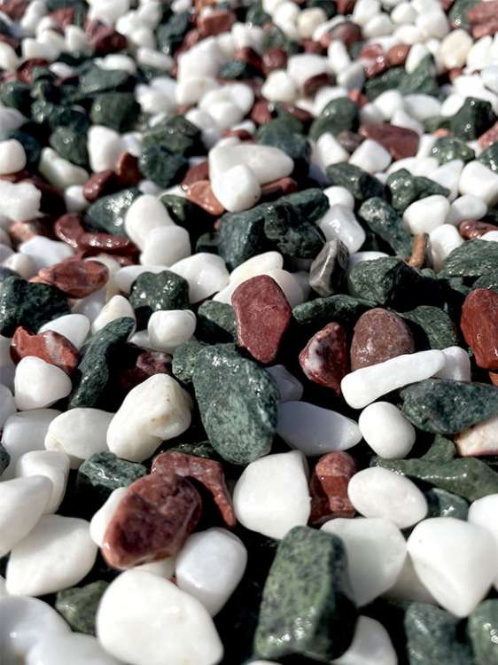 国産スペシャル五色石/株式会社ダイセイ