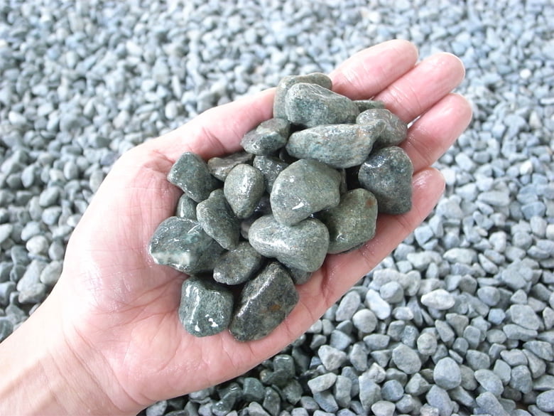 国産青玉砂利/株式会社ダイセイ