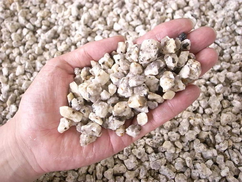 新白川砂利/株式会社ダイセイ