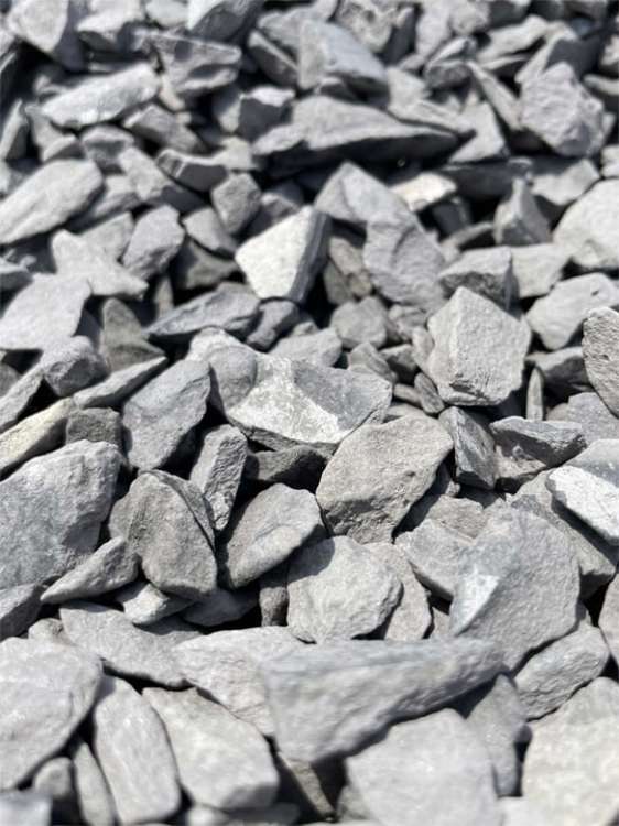 淡路いぶし瓦チップ/株式会社ダイセイ