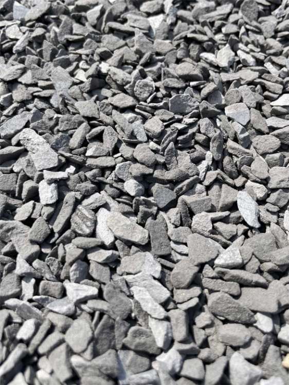 淡路いぶし瓦チップ/株式会社ダイセイ