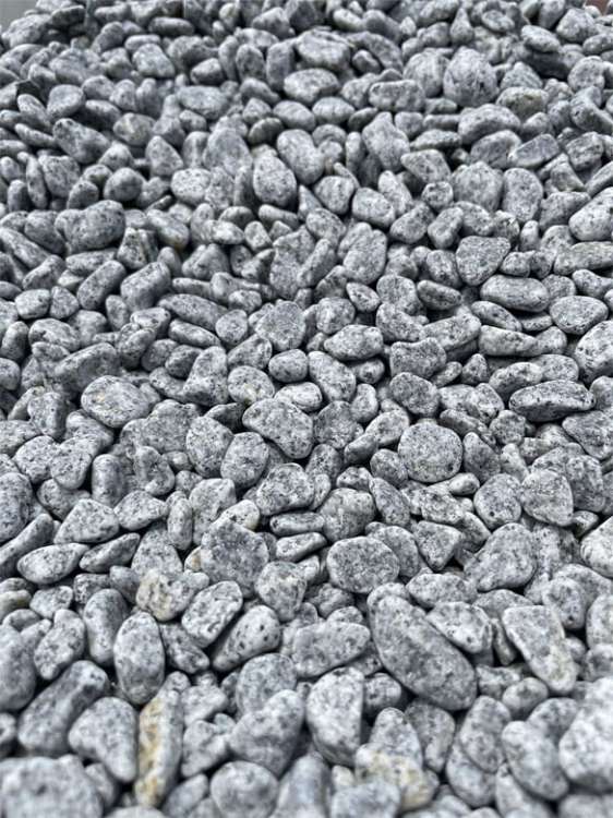 国産庵治(あじ)玉石/株式会社ダイセイ