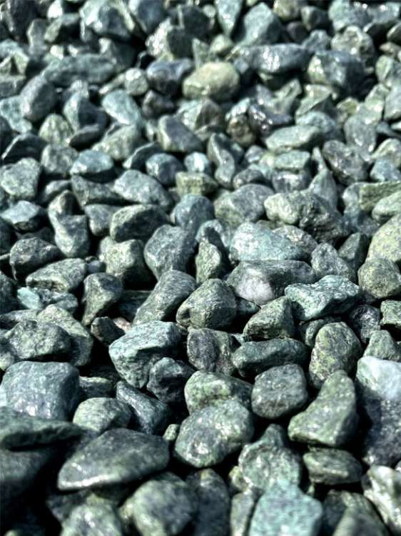 国産青玉砂利/株式会社ダイセイ