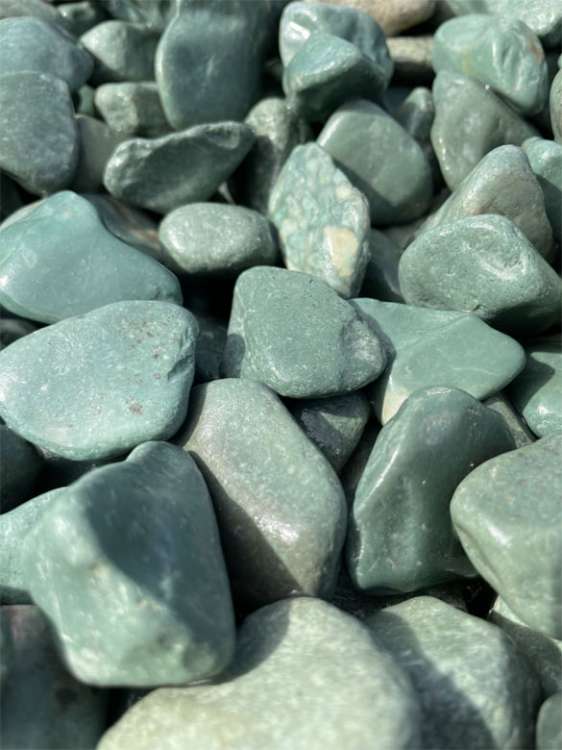 エメラルドグリーン/株式会社ダイセイ