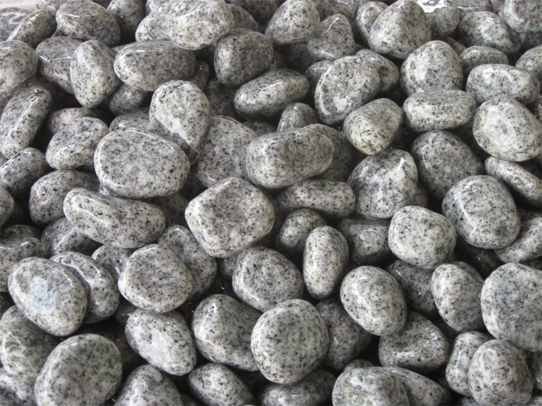 国産庵治(あじ)玉石