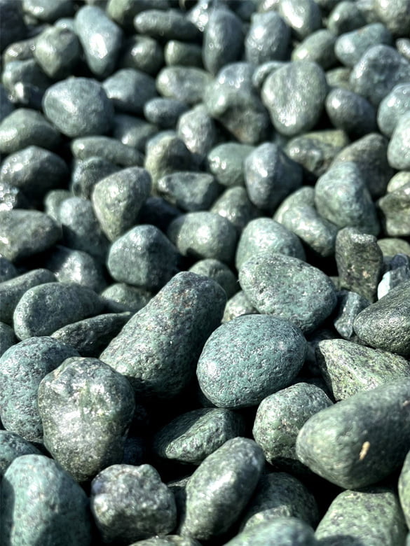 国産 青玉砂利(あおだまじゃり)