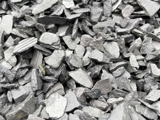 国産淡路いぶし瓦チップ