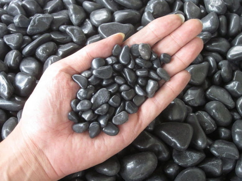 那智石(黒玉砂利)磨