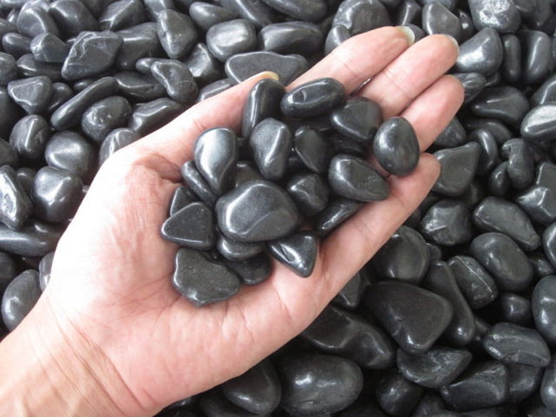 那智石(黒玉砂利)磨