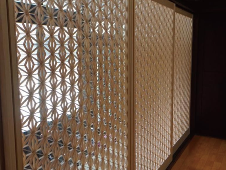 「縁起組子」 最大3メートルの大判サイズに対応