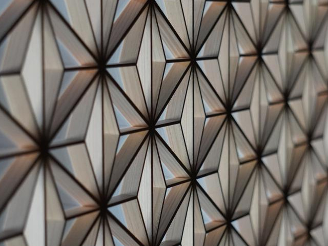 「縁起組子」 最大3メートルの大判サイズに対応