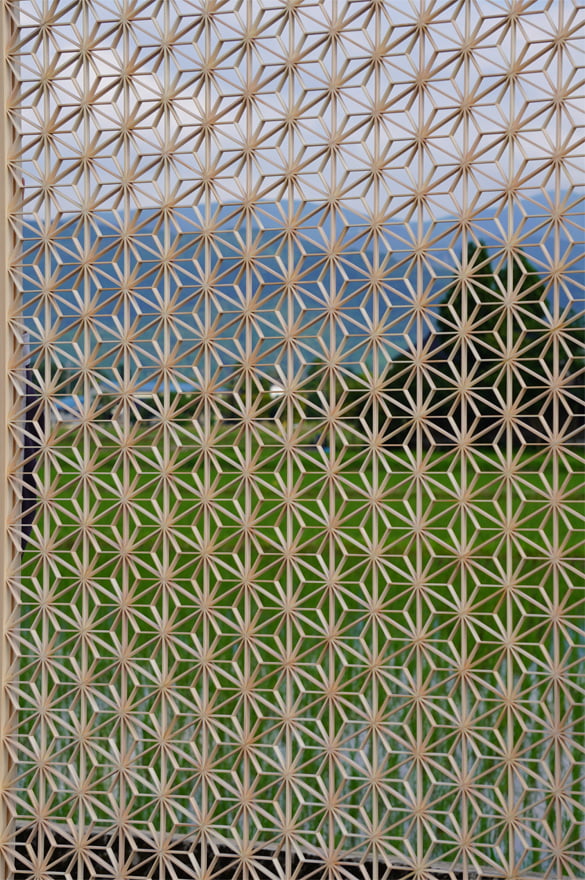 「縁起組子」 短納期で最大サイズ3,000mmの製作が可能