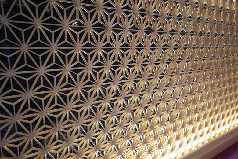 「縁起組子」光天井・光壁