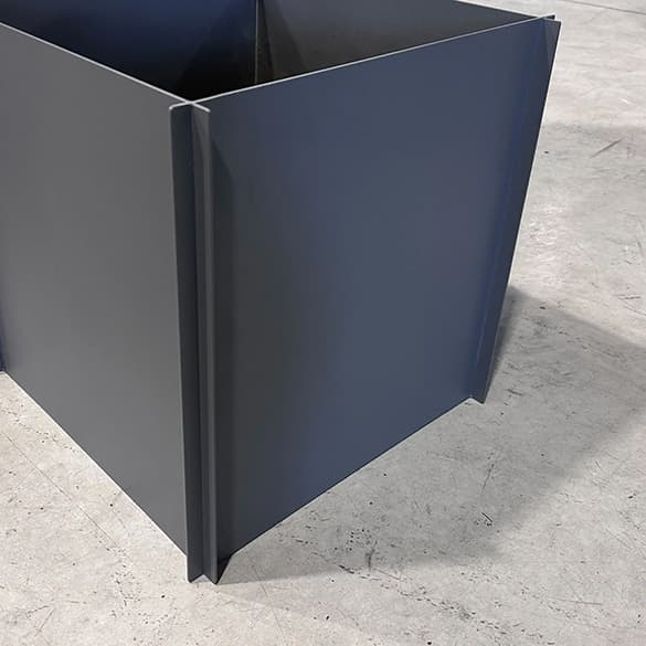 プラントボックス「鉄鉢」