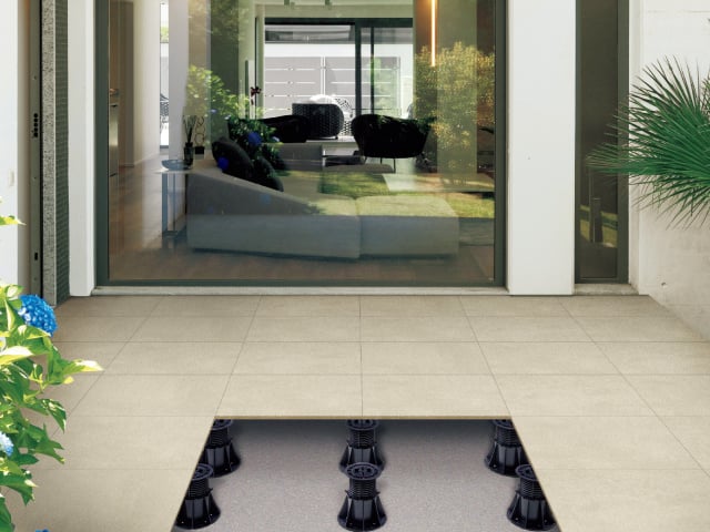 フットサポートシステム