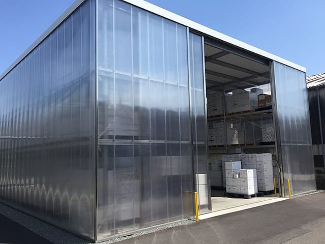 中空ポリカパネル「SEPLUX / セプラックス」外壁事例