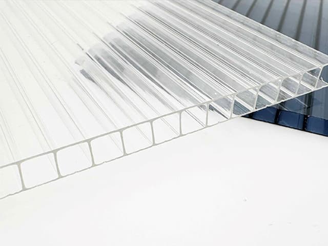 中空ポリカシート「Polvgal / ポリガル」データセンター事例