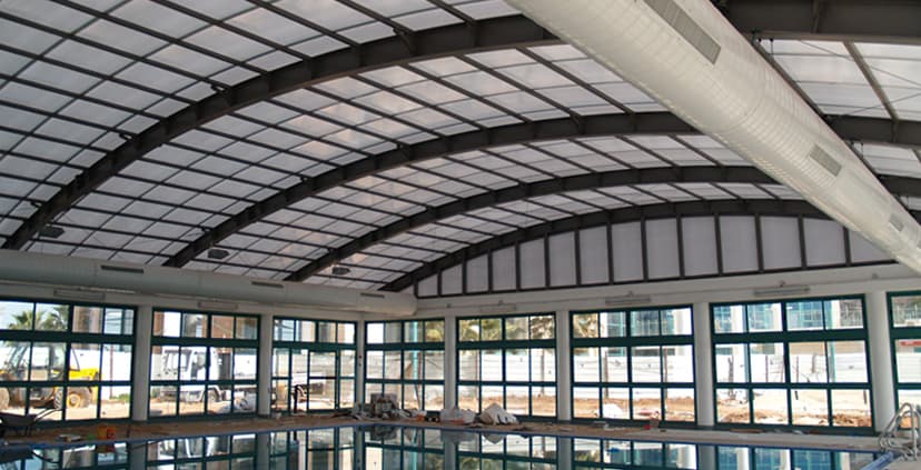 中空ポリカシート「Polvgal / ポリガル」天井・屋根事例