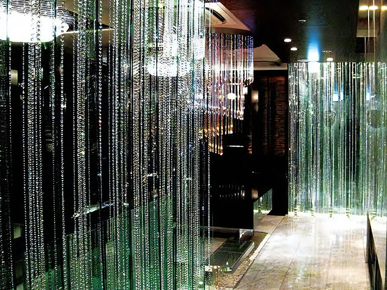 クリスタルライン