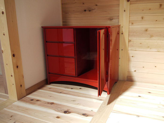 本堅地仕上げ・赤口朱(艶あり)【サイドボード】/輪島キリモト