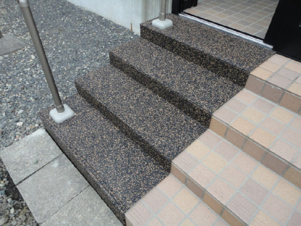 エコソフトマット(セーフティパネル&ブロック)【玄関用】/ 株式会社ダロック