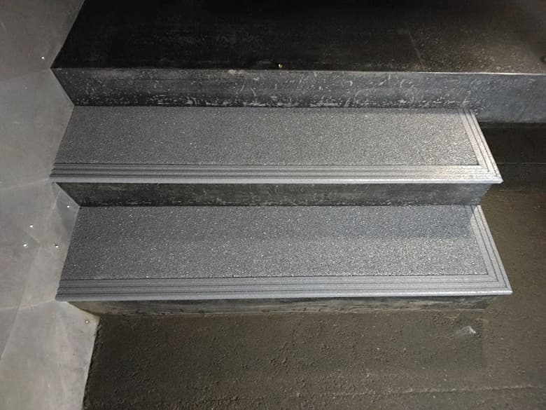 ゴム製ノンスリップ/株式会社国分商会