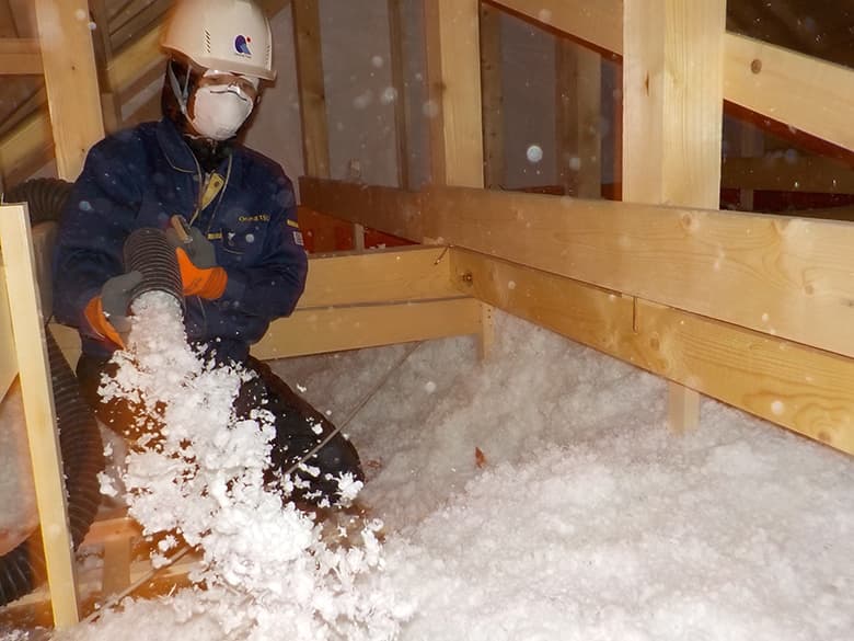 【スーパーフィル】SUPAFIL® LOFT吹込み用グラスウール断熱材  天井用